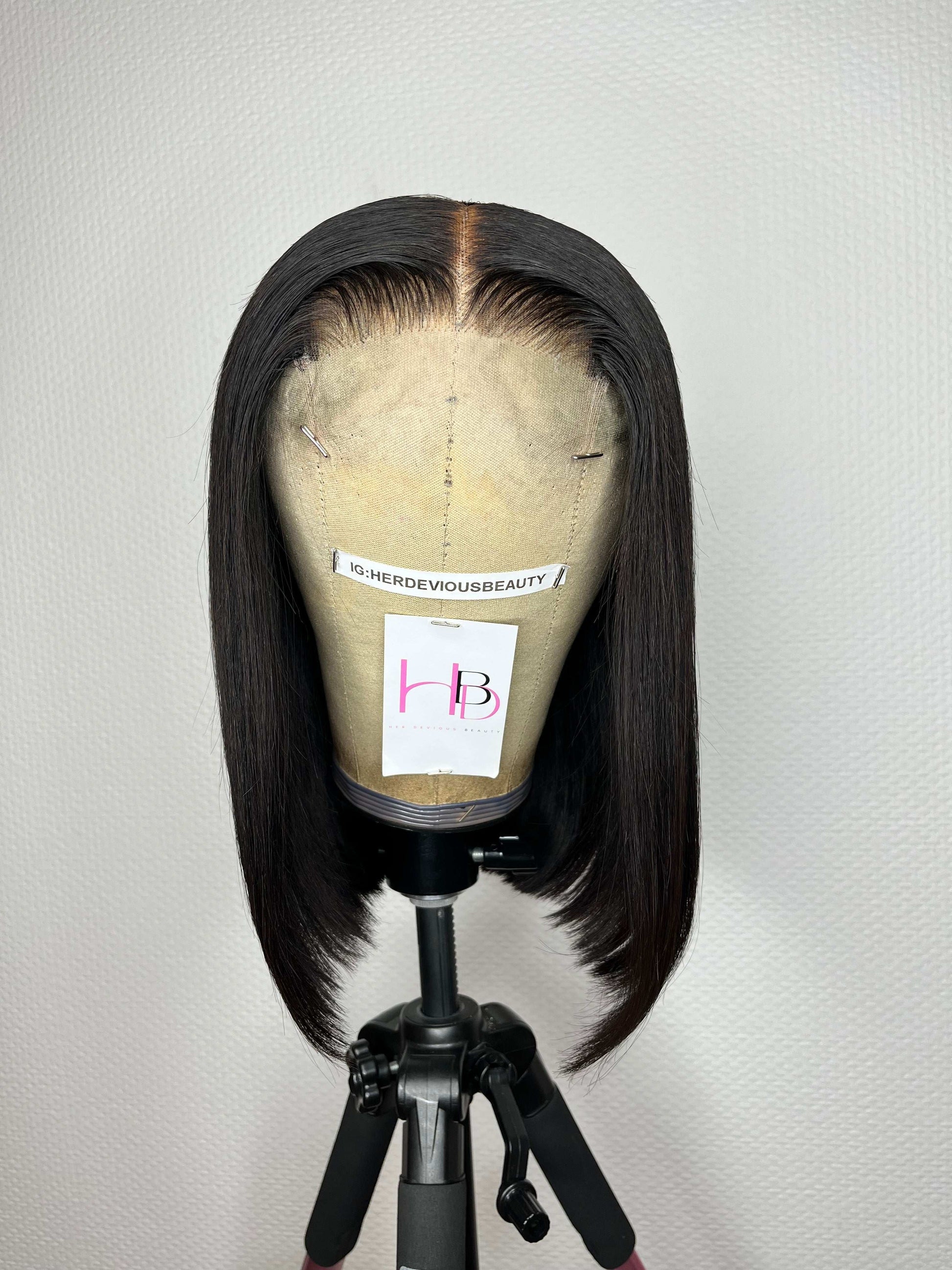 Perruque lace closure bob Lisse