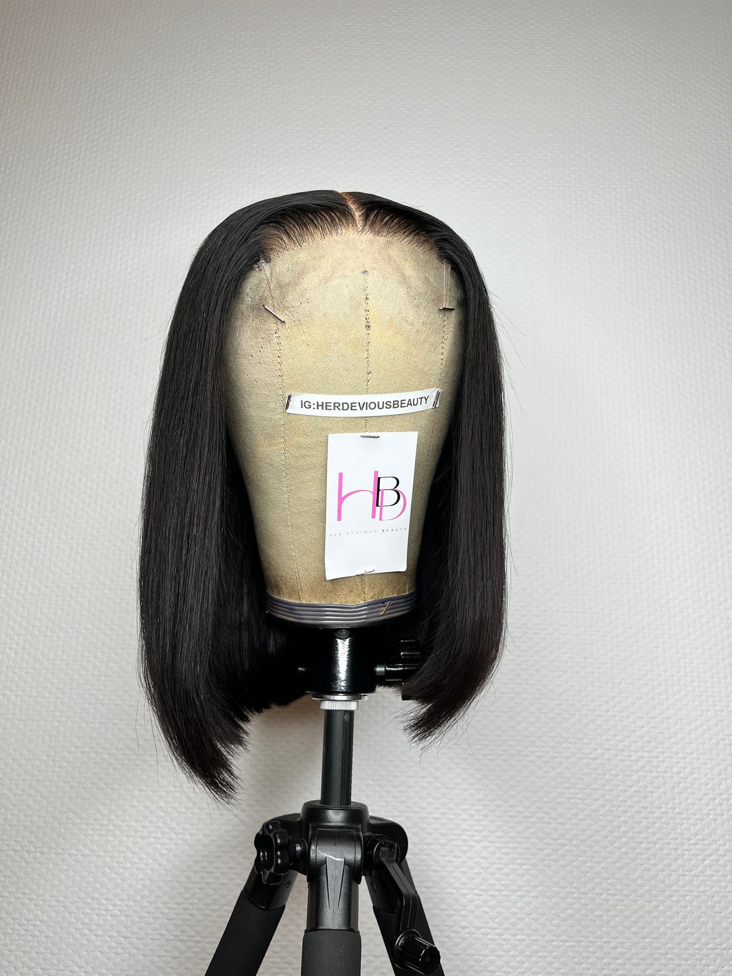Perruque lace closure bob Lisse