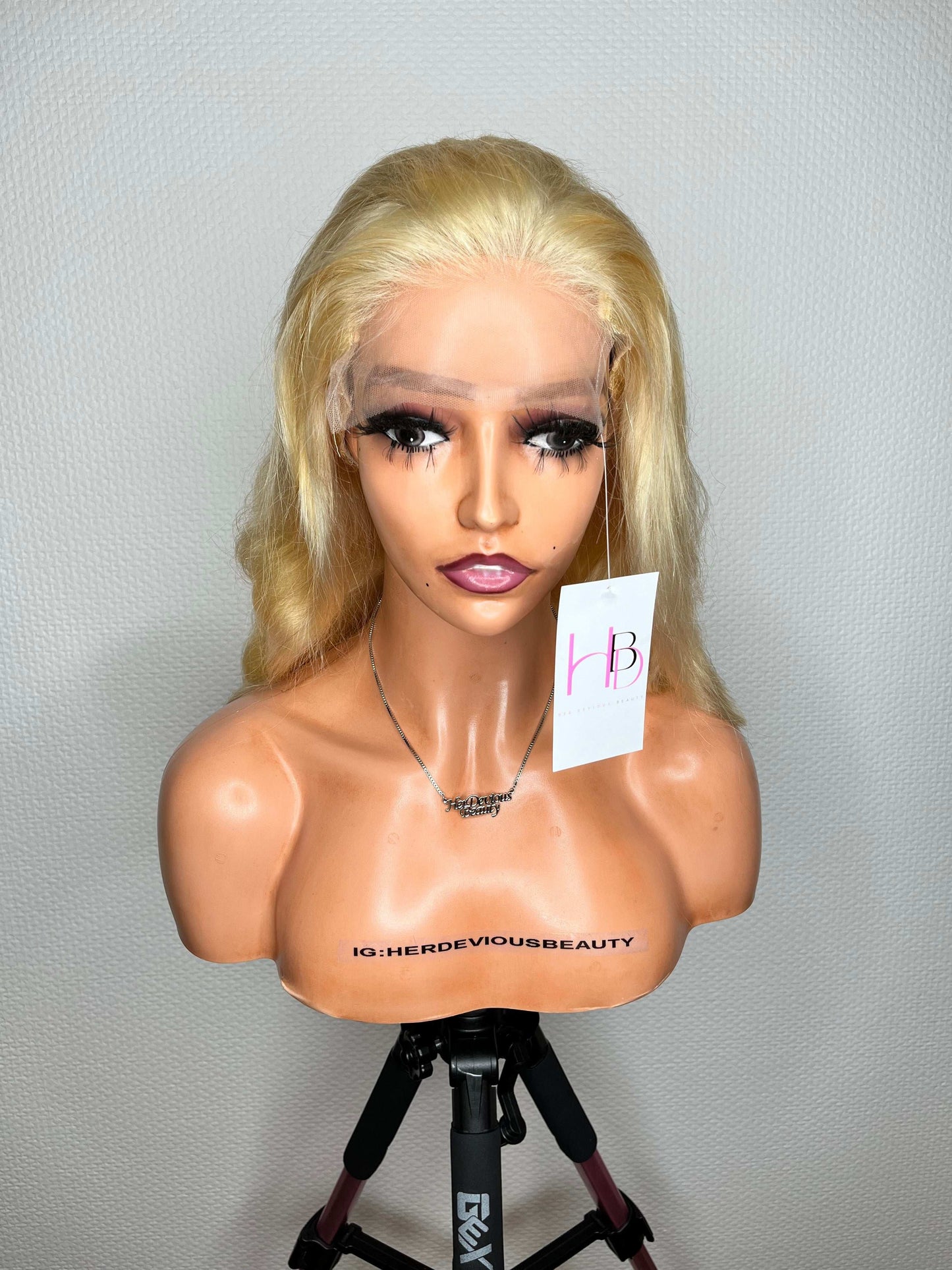 Perruque Body Waves 613