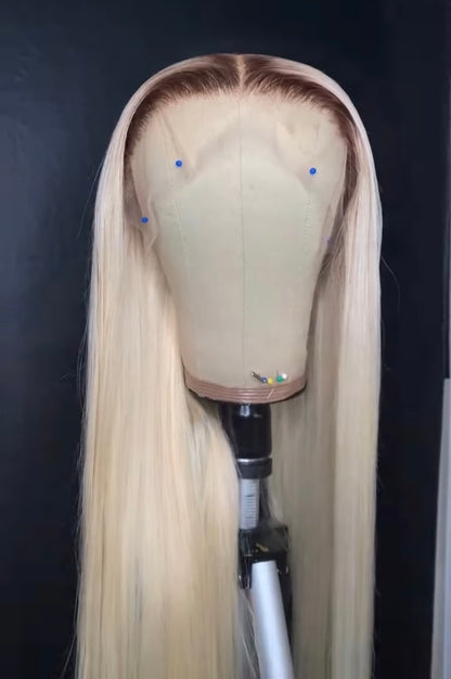 Perruque Lisse lace frontale Ash Blond Marron 613